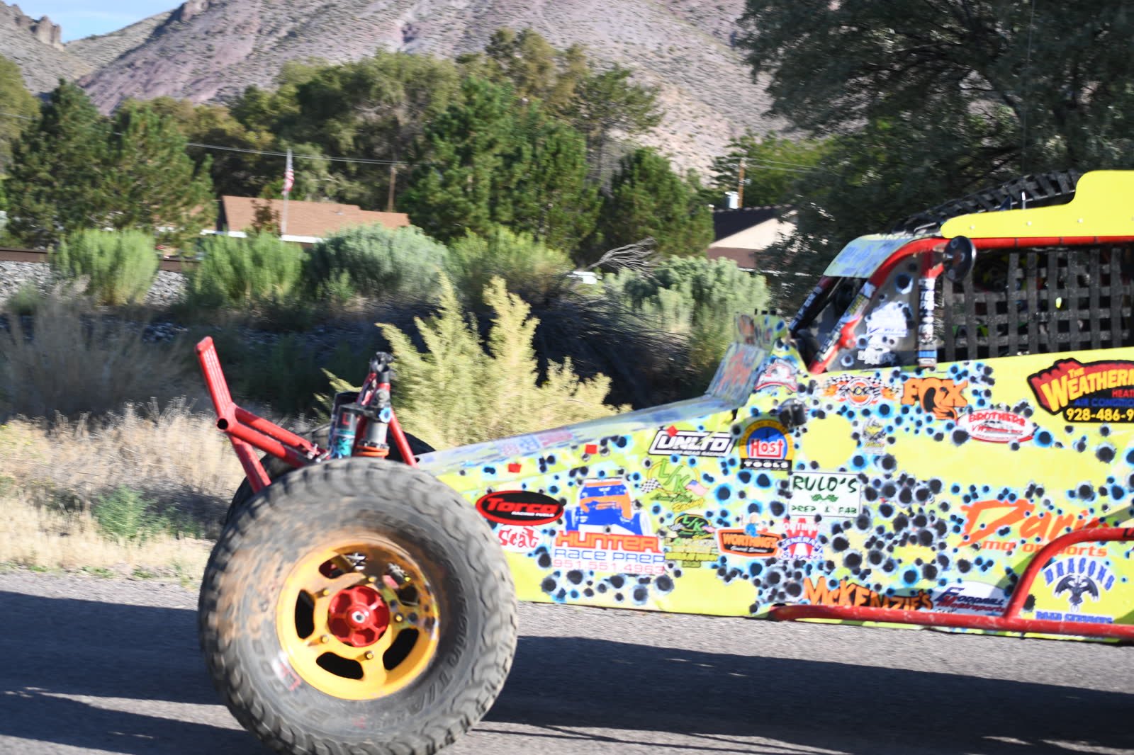 Yellow #1211 Weatherman SxS buggy — Dirt Shades 250